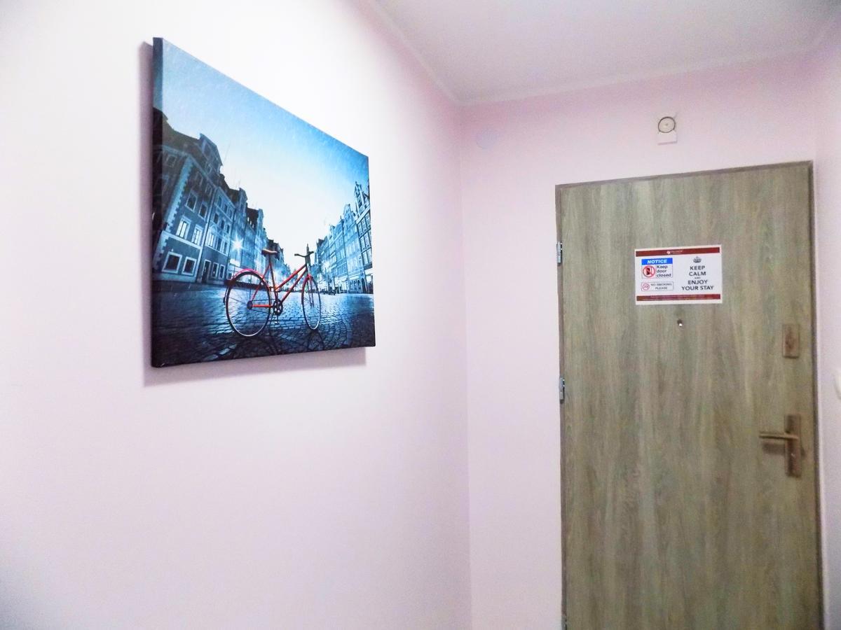City Central Hostel Laciarska فروتسواف المظهر الخارجي الصورة