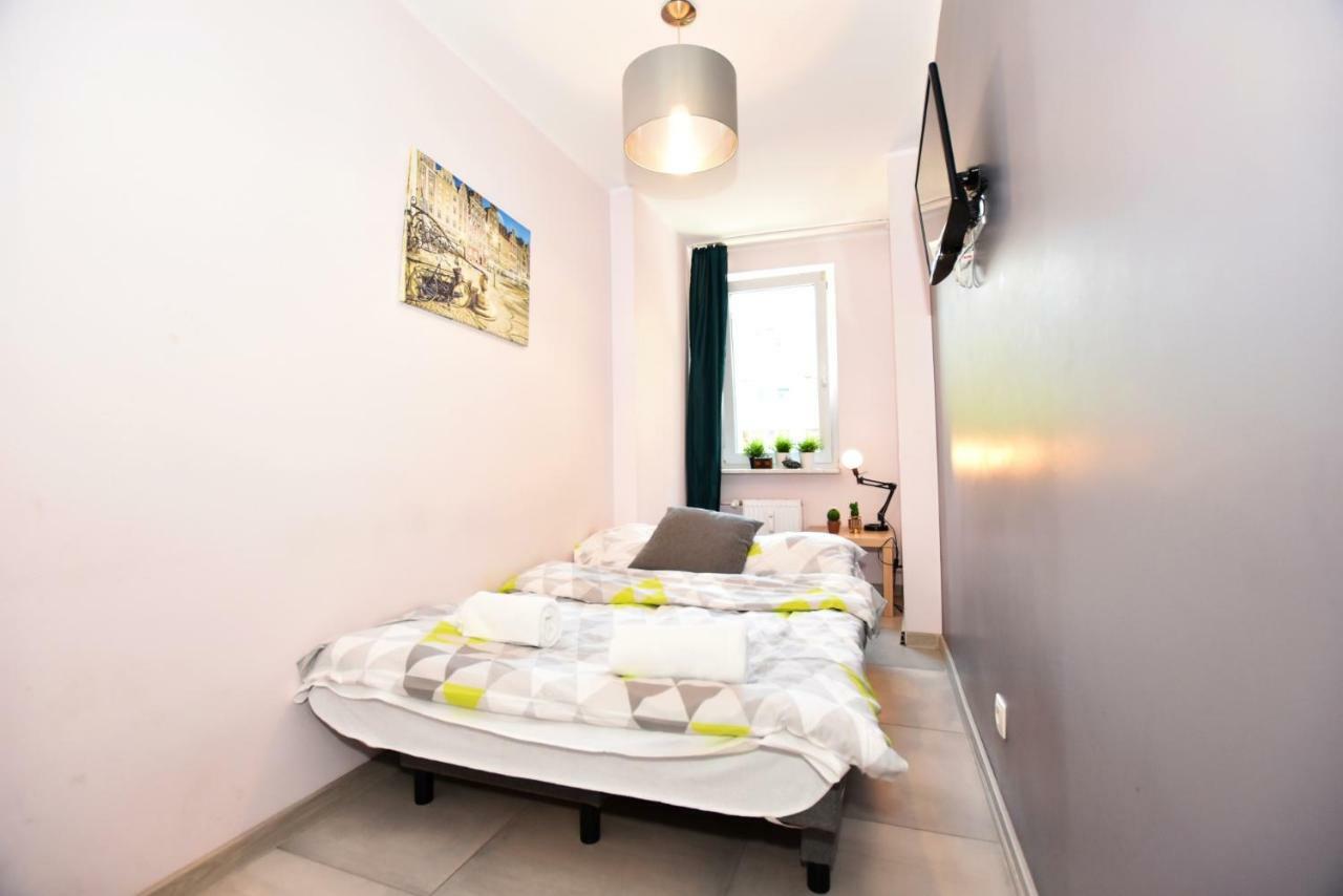 City Central Hostel Laciarska فروتسواف المظهر الخارجي الصورة